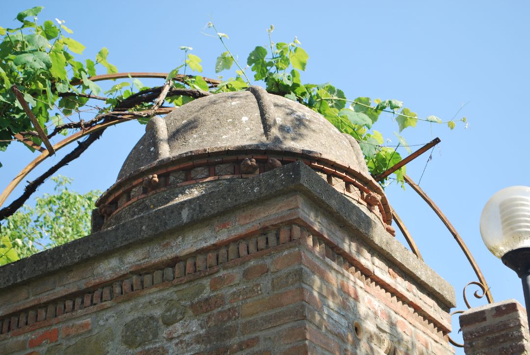 Castel Rigone portals Umbria architecture